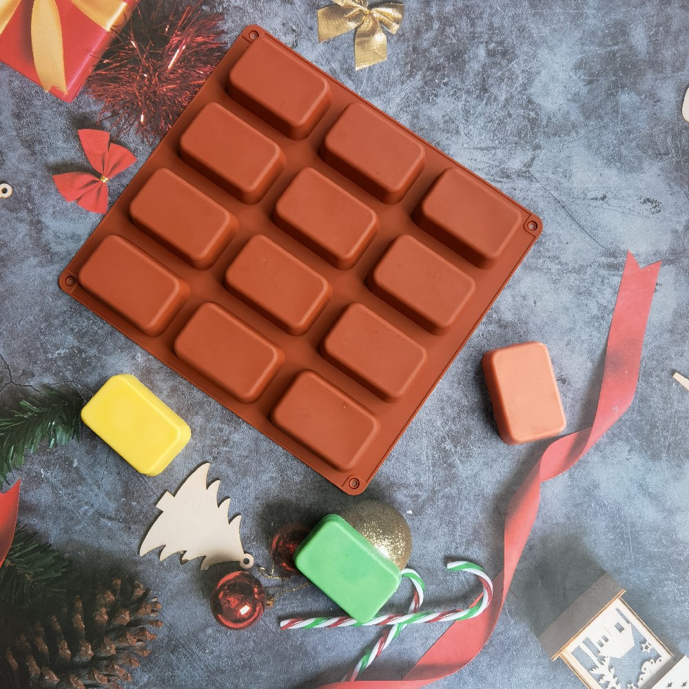 12 Cavity Square Silicone Soap - Candle Making Business recensie en prijs
